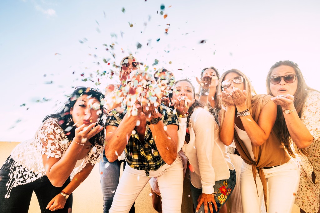 Unlocking Happiness: Expand Your Social Circles for Fulfillment